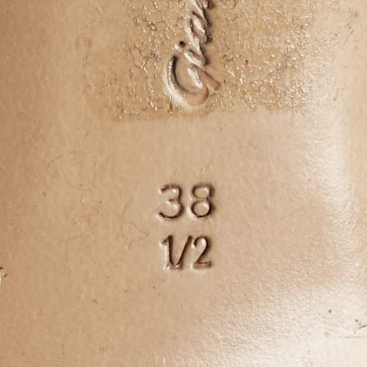 Pre Owned Gianvito Rossi Burgundy Suede Pointed Toe Pumps Size 38.5