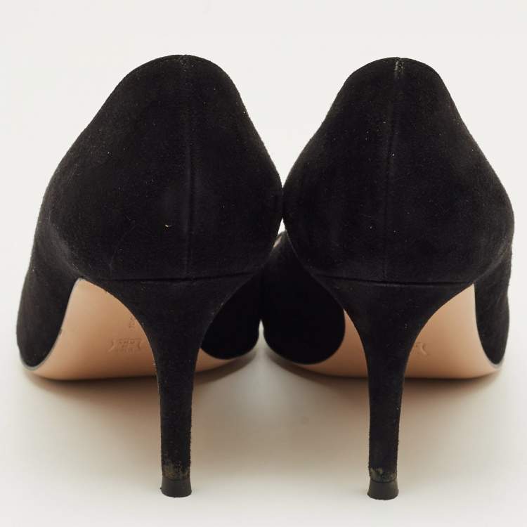 Pre Owned Gianvito Rossi Black Suede Gianvito Pointed Toe Pumps Size 39