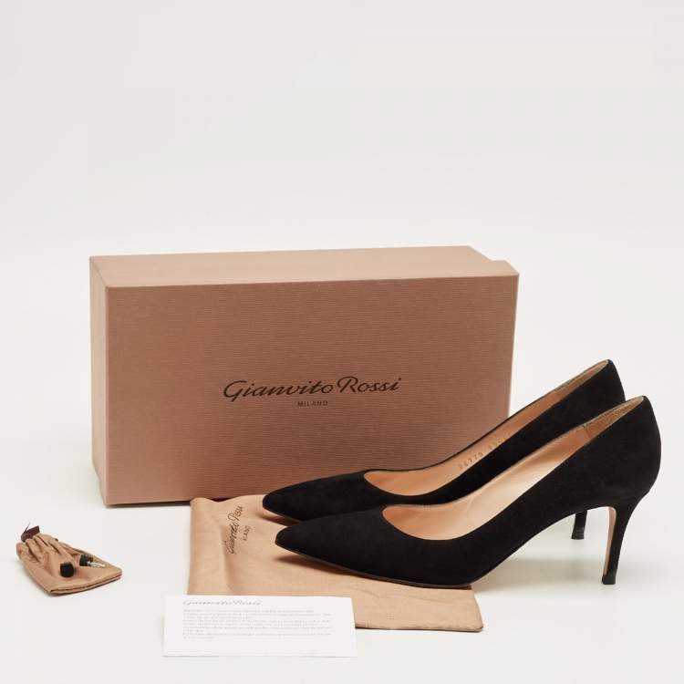 Pre Owned Gianvito Rossi Black Suede Gianvito Pointed Toe Pumps Size 39