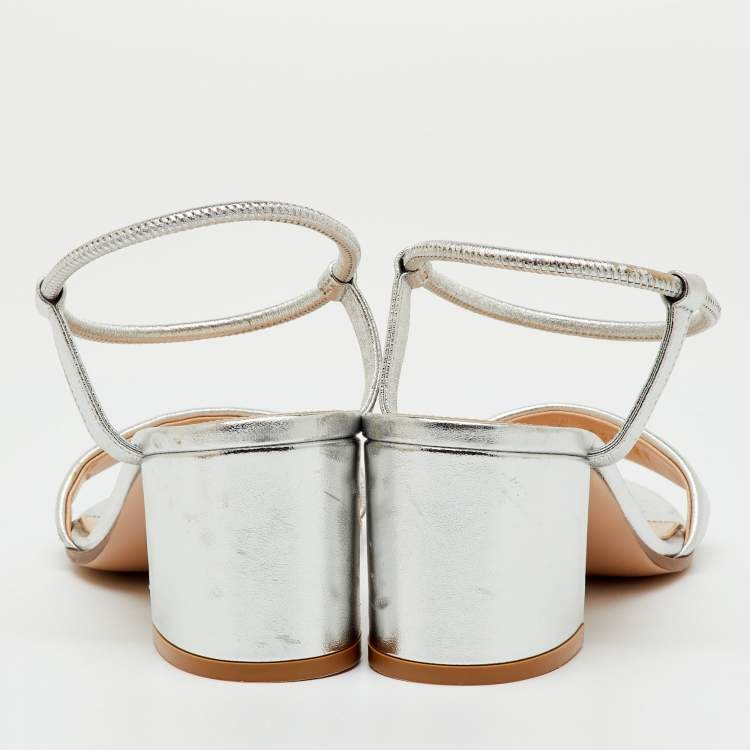 Pre Owned Gianvito Rossi Silver Metallic Leather Nikki Ankle Strap Sandals Size 36