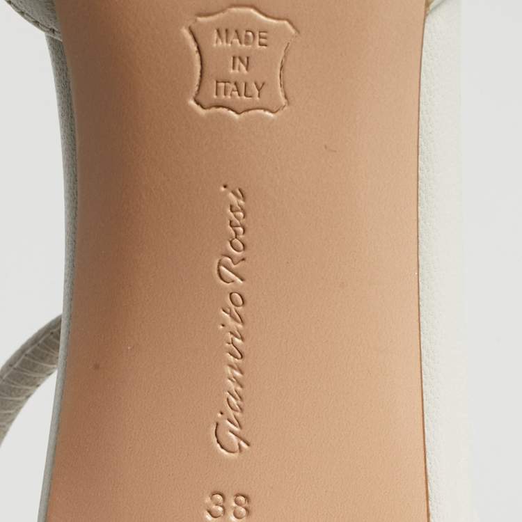 Pre Owned Gianvito Rossi White Leather Pointed Toe Ankle Strap Pumps Size 38