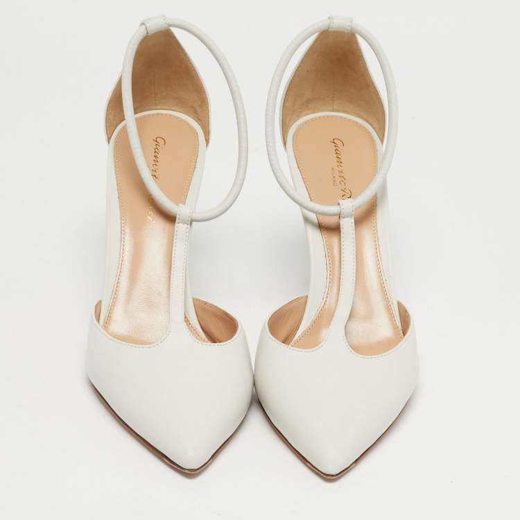 Pre Owned Gianvito Rossi White Leather Pointed Toe Ankle Strap Pumps Size 38