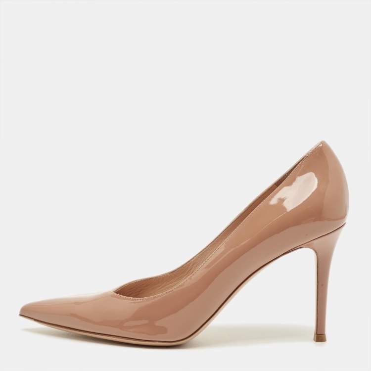 Pre Owned Gianvito Rossi Gianvito Size 41 Beige Patent Leather Pumps