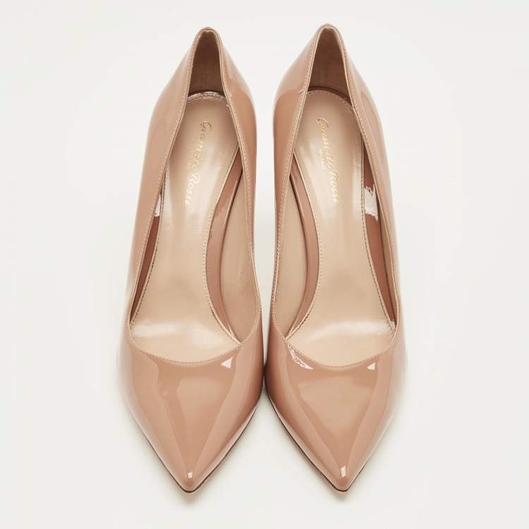 Pre Owned Gianvito Rossi Gianvito Size 41 Beige Patent Leather Pumps