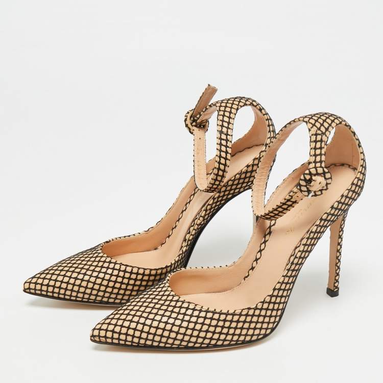Pre Owned Gianvito Rossi  Beige/Black Leather Fishnet Ankle Strap Pumps Size 35.5