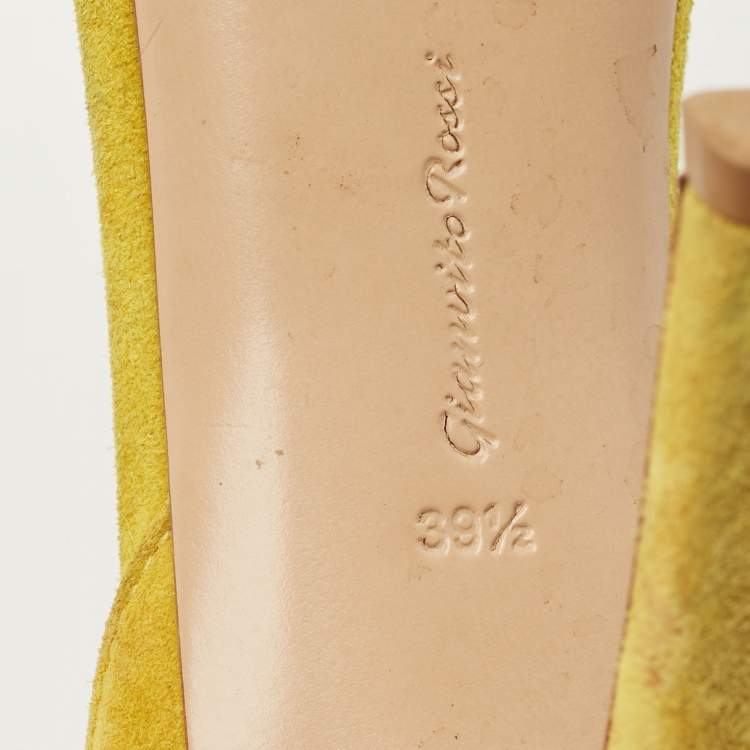 Pre Owned Gianvito Rossi Size 39.5 Olive Green/Yellow PVC and SuedeAnkle Strap  Pumps