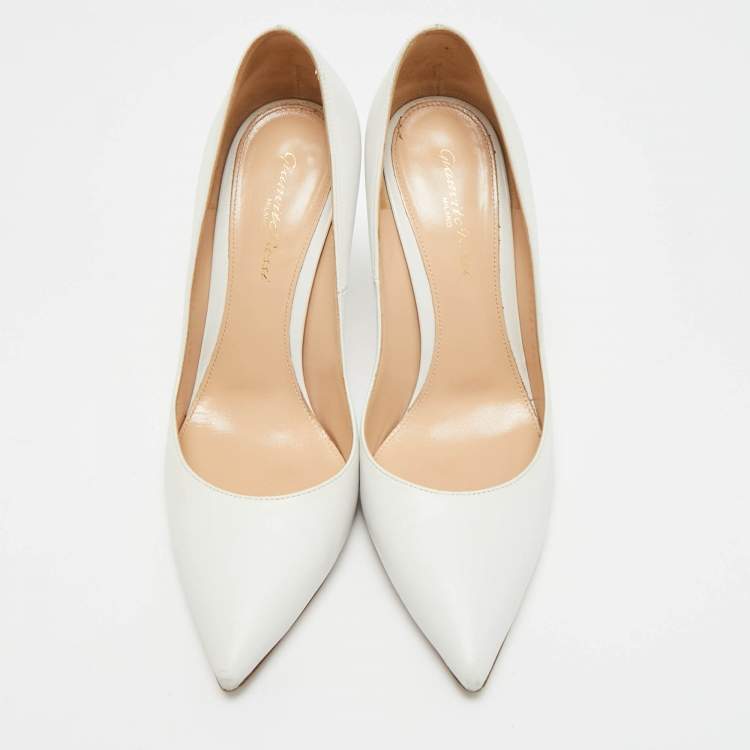 Pre Owned Gianvito Rossi Gianvito Size 38.5 White Leather Pumps