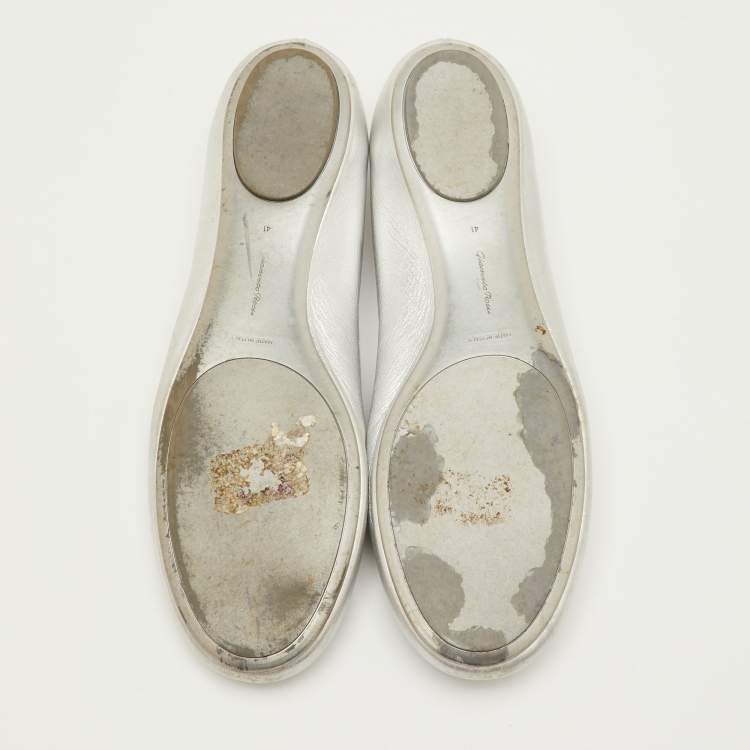 Pre Owned Gianvito Rossi Carla Size 41 Silver Leather Mary Jane Ballet Flats