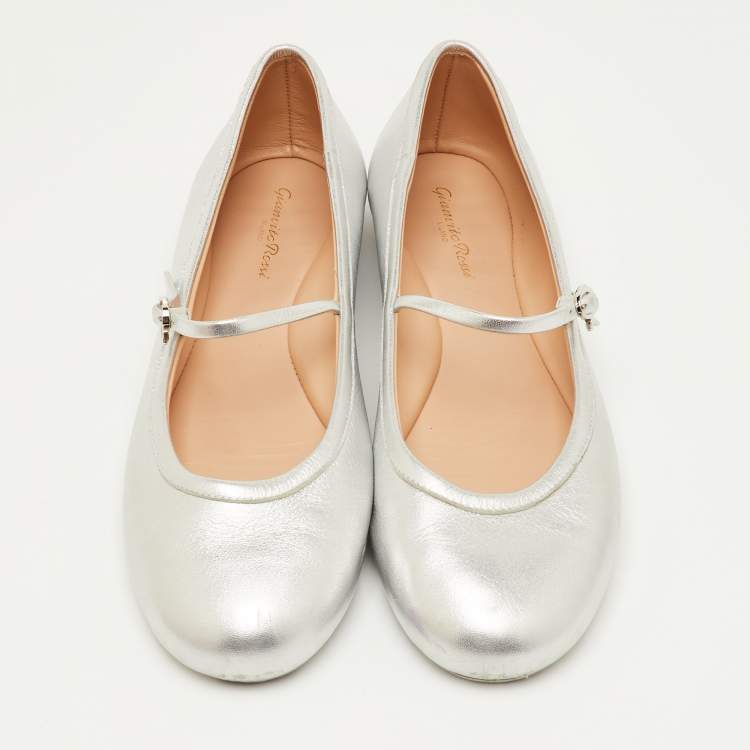 Pre Owned Gianvito Rossi Carla Size 41 Silver Leather Mary Jane Ballet Flats