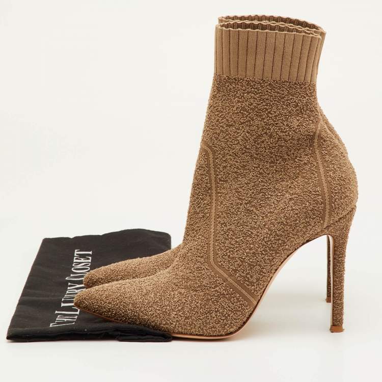 Pre Owned Gianvito Rossi Size 40 Khaki Brown Stretch Fabric Pointed Toe Ankle Boots