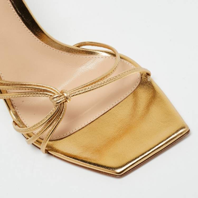 Pre Owned Gianvito Rossi Sylvie Size 37 Gold Leather Ankle Strap Sandals