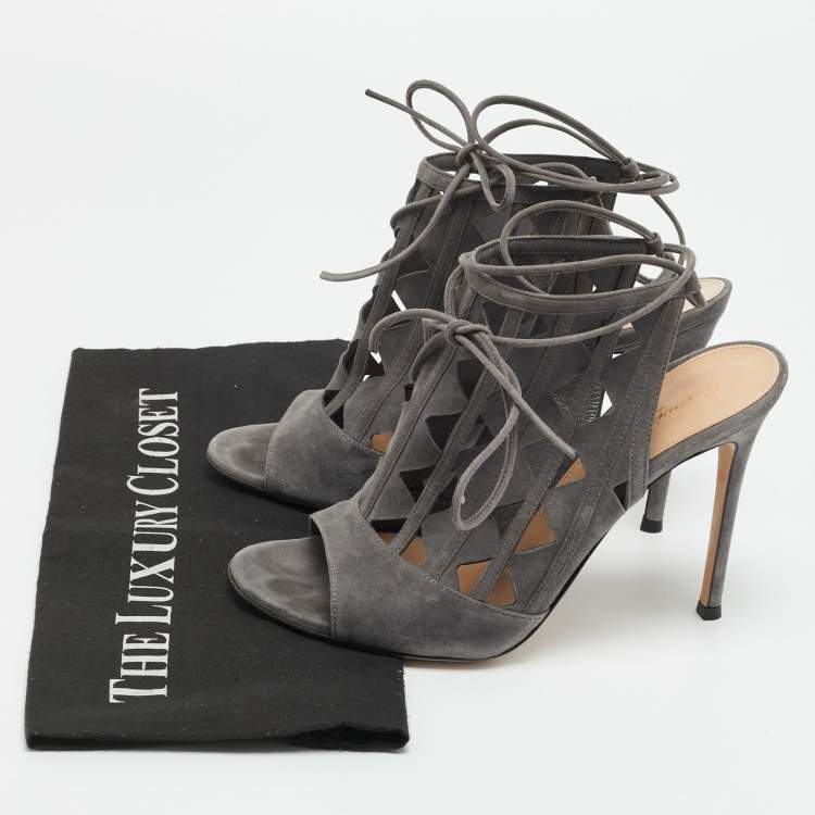 Pre Owned Gianvito Rossi Maxine Size 39 Grey Suede Sandals