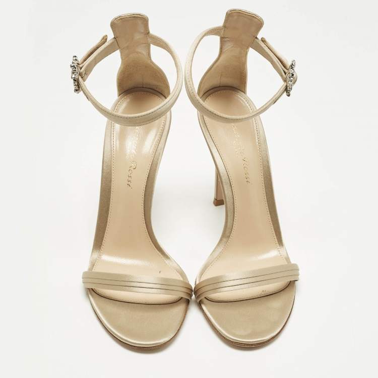 Pre Owned Gianvito Rossi Portofino Size 36 Beige Satin Ankle Strap Sandals