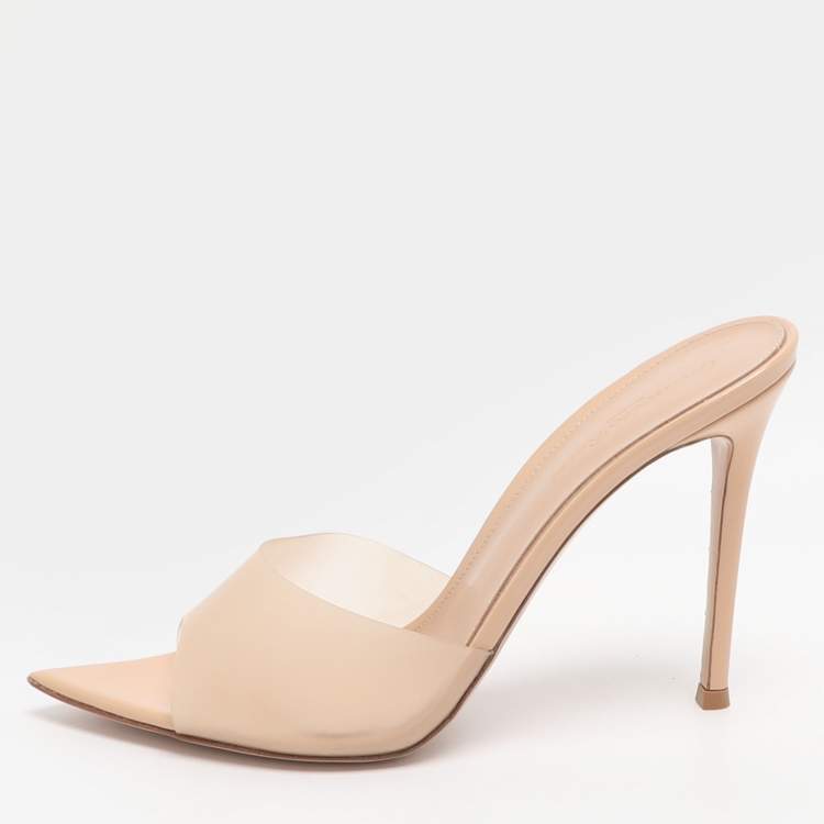 Pre Owned Gianvito Rossi Elle Size 39 Beige PVC Slide Sandals