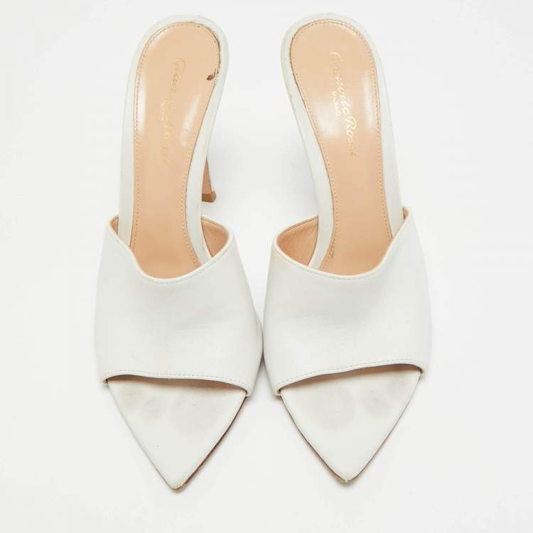 Pre Owned Gianvito Rossi Alise Size 38 White Leather Slide Sandals