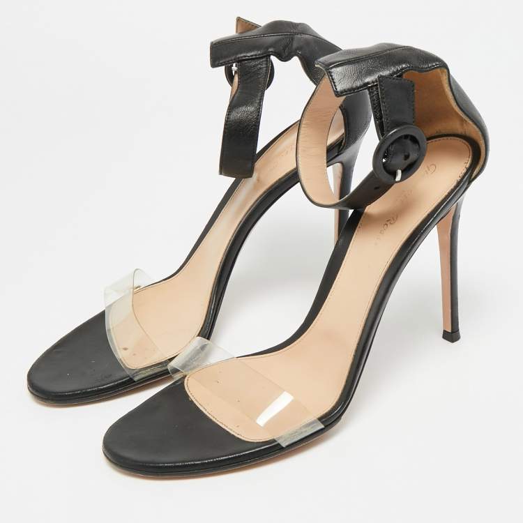 مملوكة مسبقًا Gianvito Rossi Portofino Size 41 Black Leather and PVC Ankle Strap Sandals