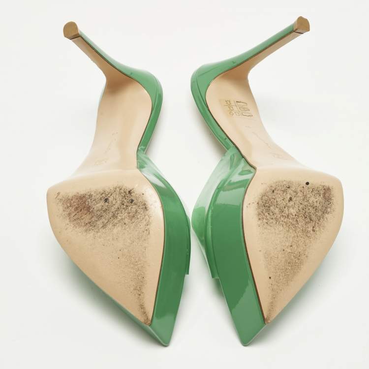 مملوكة مسبقًا Gianvito Rossi Betty Size 38 Green PVC Platform Sandals