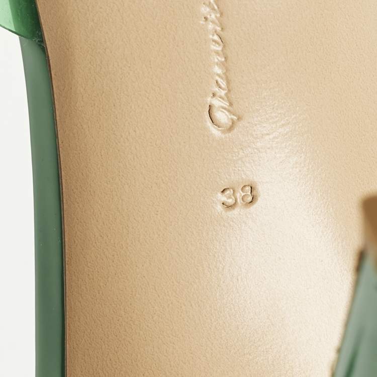 مملوكة مسبقًا Gianvito Rossi Betty Size 38 Green PVC Platform Sandals