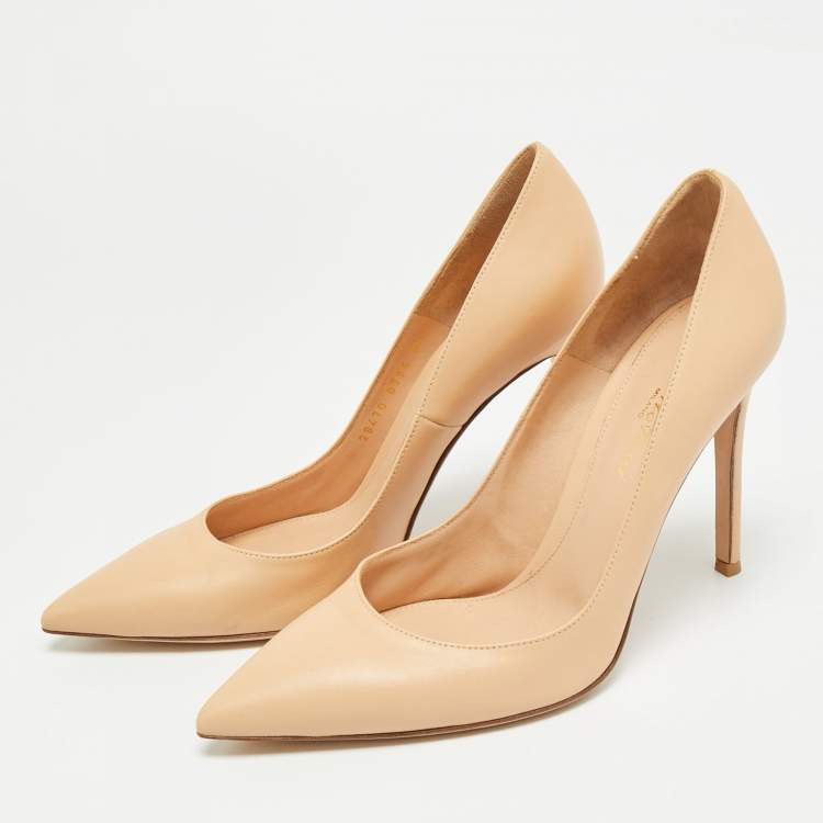 Pre Owned Gianvito Rossi Gianvito 105 Size 38.5 Beige Leather Pumps