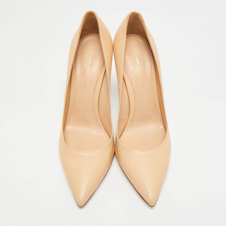 Pre Owned Gianvito Rossi Gianvito 105 Size 38.5 Beige Leather Pumps