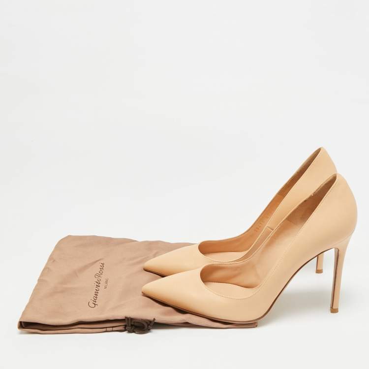 Pre Owned Gianvito Rossi Gianvito 105 Size 38.5 Beige Leather Pumps