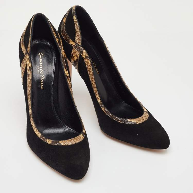 Pre Owned Gianvito Rossi Size 39 Black Suede and Snakeskin Pumps