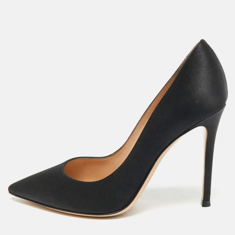 Pre Owned Gianvito Rossi Gianvito 105 Size 37.5 Black Satin Pumps