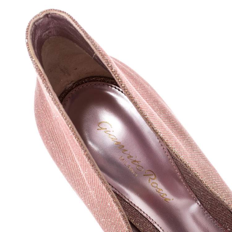 Pre Owned Gianvito Rossi Holographic Gold Glitter Pumps Size 39