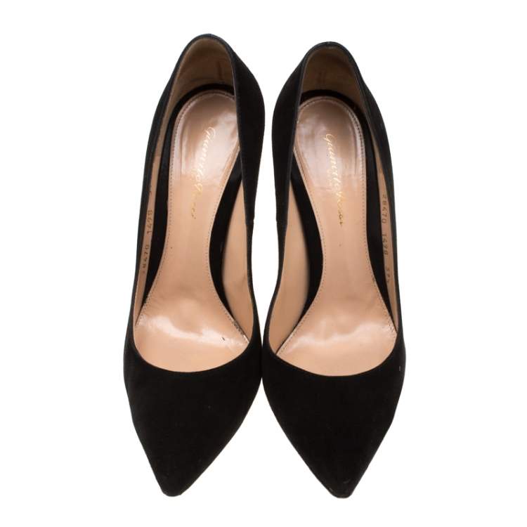 Pre Owned Gianvito Rossi Black Suede Pointed Toe Pumps 39