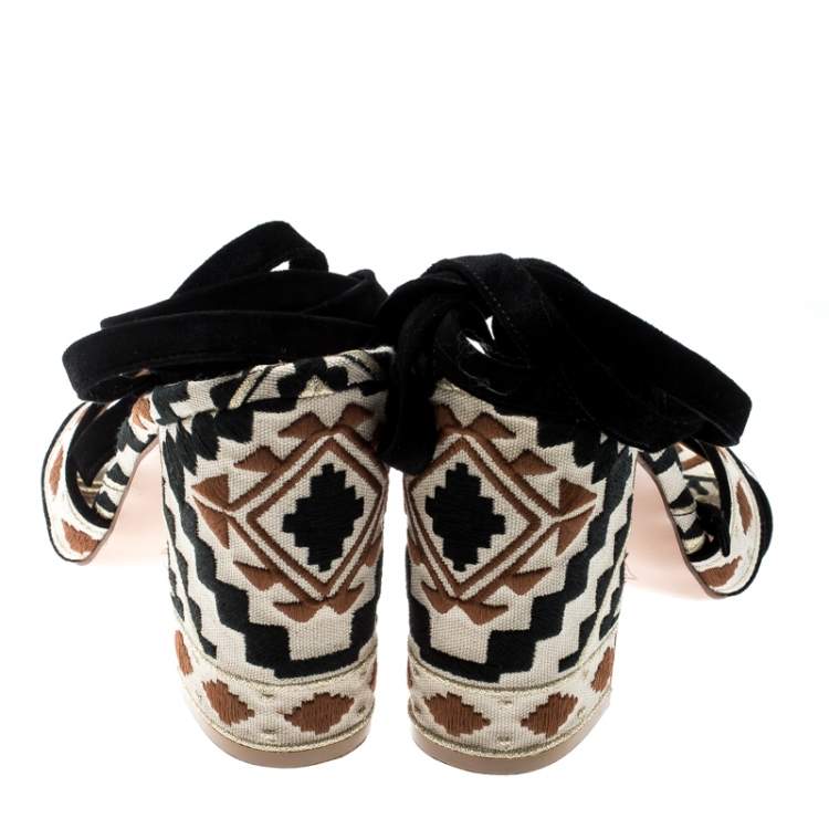 Pre Owned Gianvito Rossi Multicolor Embroidered Canvas And Suede Cheyenne Ankle Wrap Sandals 39.5