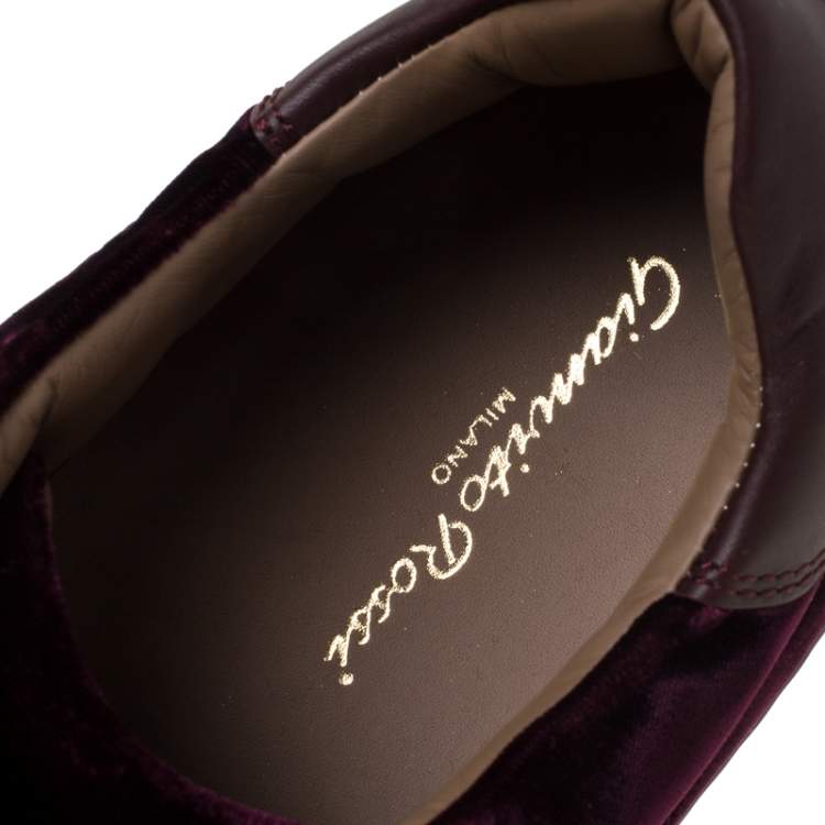 Pre Owned Gianvito Rossi Burgundy Velvet Loft Low Top Sneakers Size 41.5