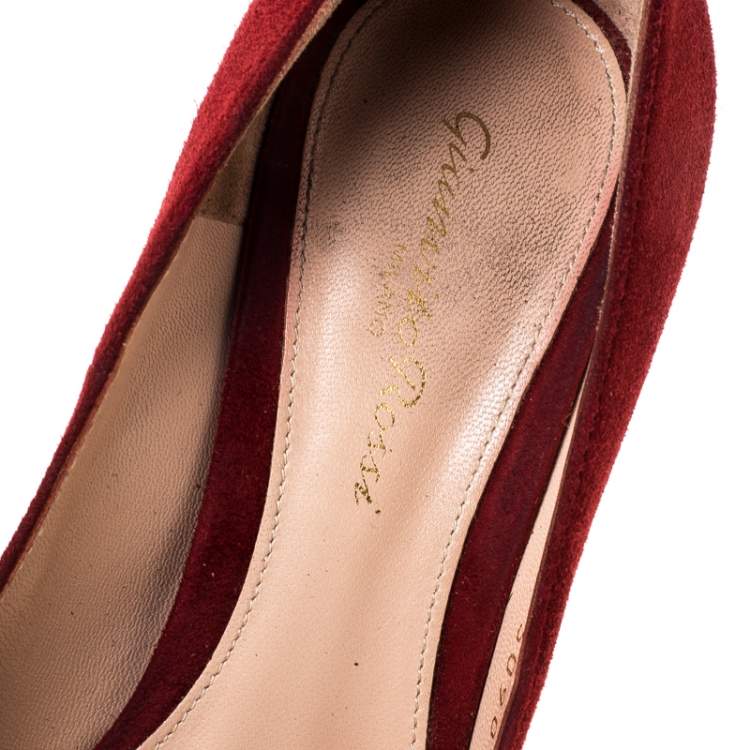 Pre Owned Gianvito Rossi Red Suede Pointed Toe Pumps Size 36