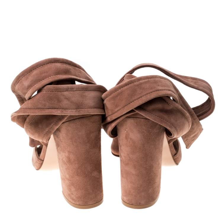 Pre Owned Gianvito Rossi Beige Suede Ankle Tie Sandals Size 37
