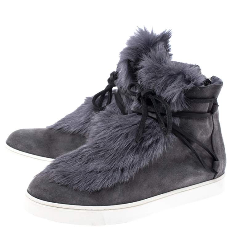 Pre Owned Gianvito Rossi Grey Suede And Fur Inuit Ankle Boots Size 38.5