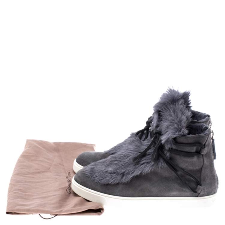 Pre Owned Gianvito Rossi Grey Suede And Fur Inuit Ankle Boots Size 38.5