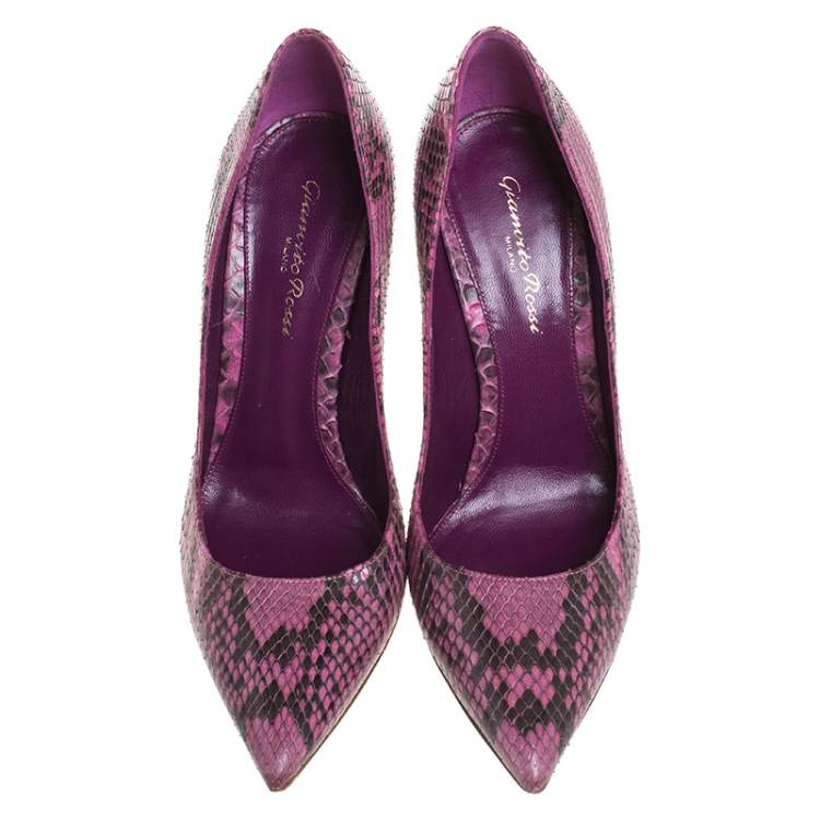 Pre Owned Gianvito Rossi Pink Python Pointed Toe Pumps Size 38