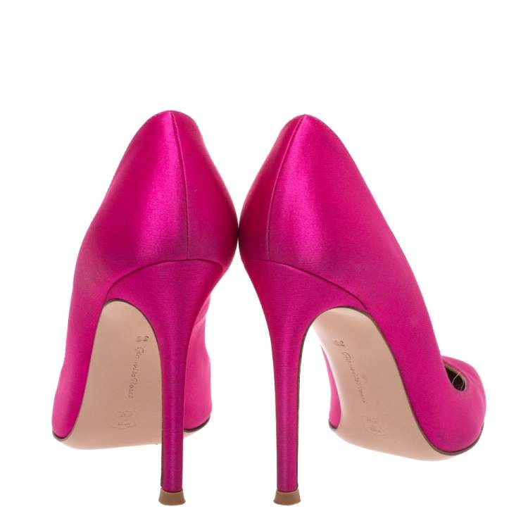 Pre Owned Gianvito Rossi Pink Satin Pointed Toe Pumps Size 36 