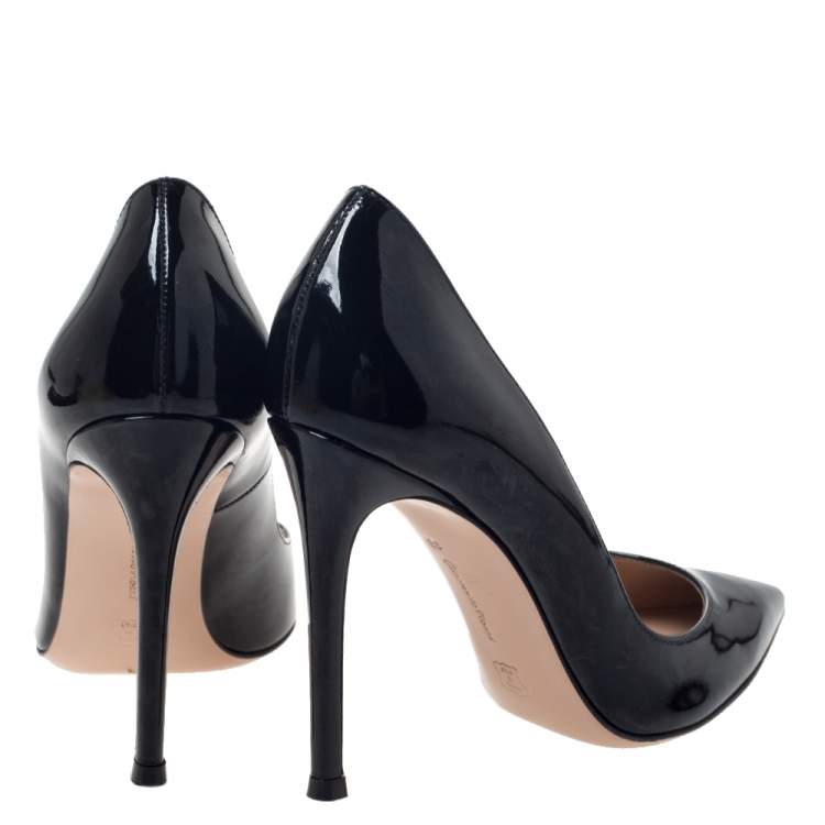 Pre Owned Gianvito Rossi Black Patent Leather Pointed Toe Pumps Size 36
