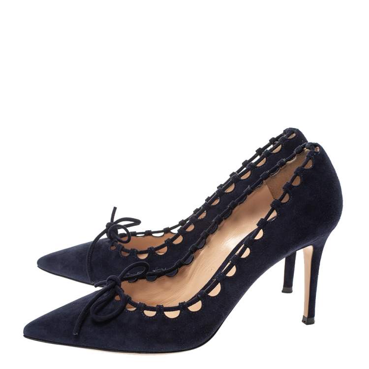 Pre Owned Gianvito Rossi Blue Suede Lace Bow Pumps Size 39