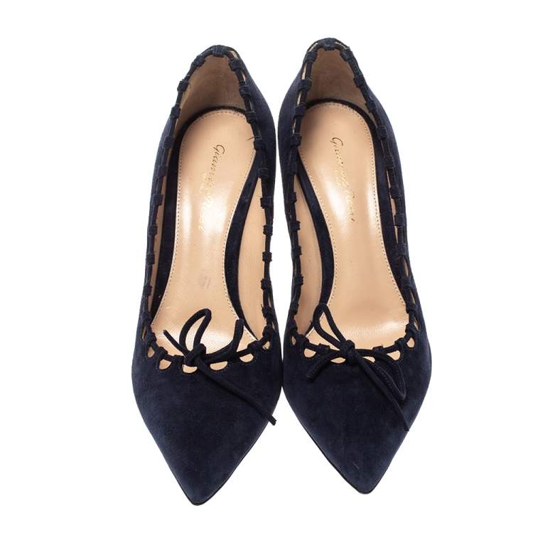 Pre Owned Gianvito Rossi Blue Suede Lace Bow Pumps Size 39
