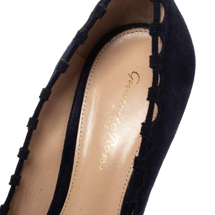 Pre Owned Gianvito Rossi Blue Suede Lace Bow Pumps Size 39