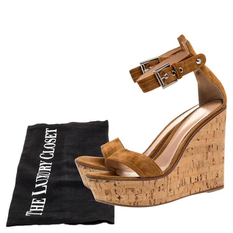 Pre Owned Gianvito Rossi Brown Suede Leather Cork Wedge Platform Ankle Strap Sandals Size 39.5
