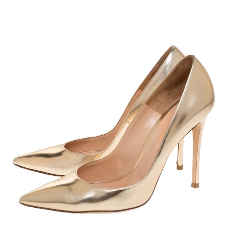Pre Owned Gianvito Rossi Metallic Gold Leather Pointed Toe Pumps Size 39.5