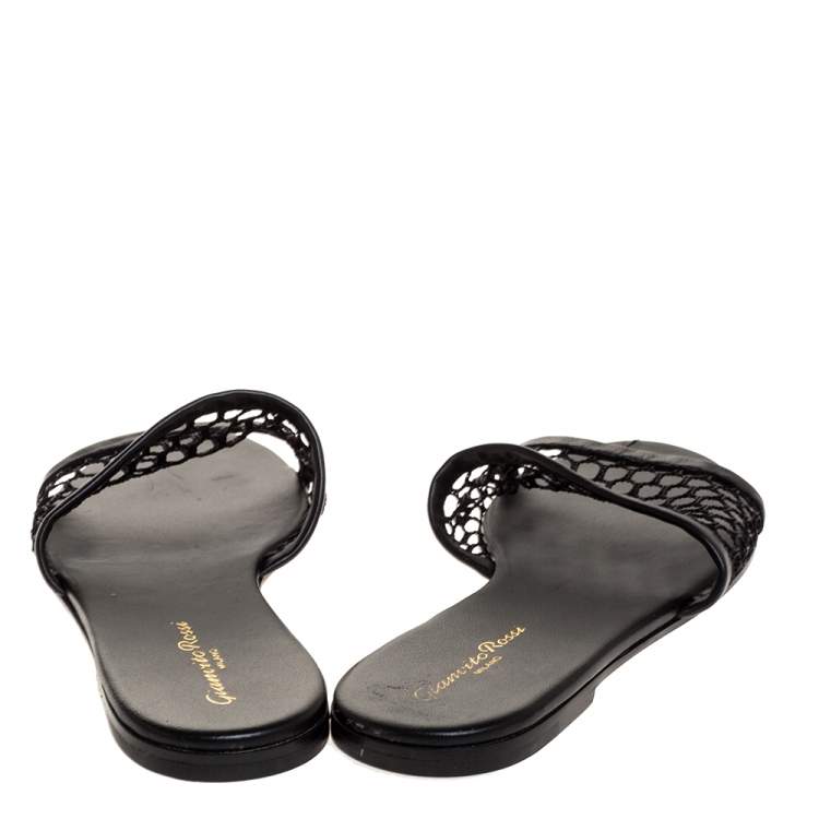 Pre Owned Gianvito Rossi Black Fish Net And Leather Trim Flat Sandals Size 38.5