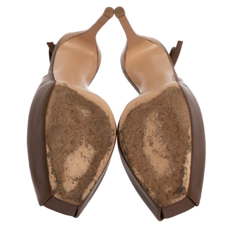 Pre Owned Gianvito Rossi Brown Leather Peep Toe Platform Pumps Size 39