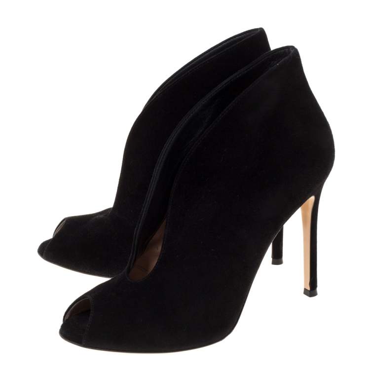 Pre Owned Gianvito Rossi Black Suede Vamp Peep Toe Booties Size 38