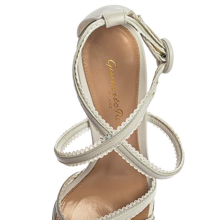 Pre Owned Gianvito Rossi White Criss Cross Leather Brad Strap Sandals Size 35