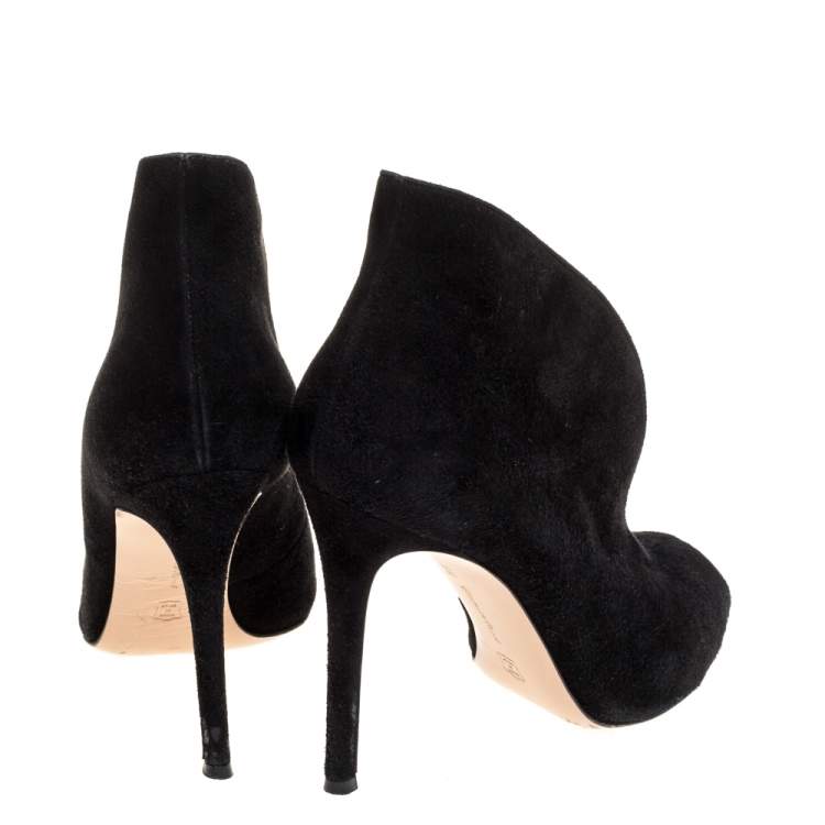 Pre Owned Gianvito Rossi Black Suede Vamp Peep Toe Booties Size 38.5