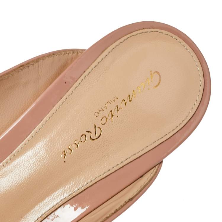 Pre Owned Gianvito Rossi Beige Patent Leather Ruby Mules Sandals Size 41