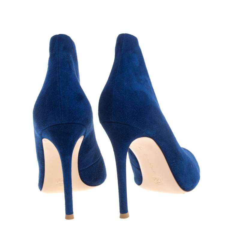 Pre Owned Gianvito Rossi Blue Suede Vamp Peep Toe Booties Size 36